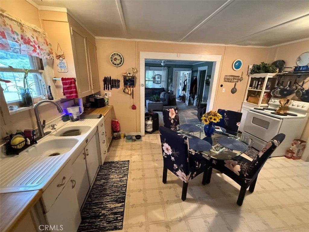 10312 Park, Coulterville, CA 95311