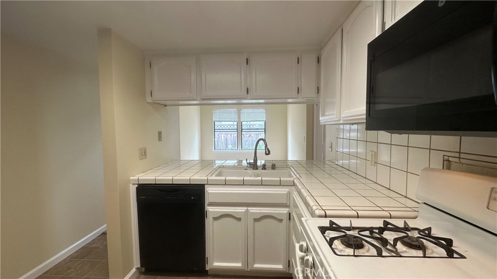256 Via San Blas, San Luis Obispo, CA 93401