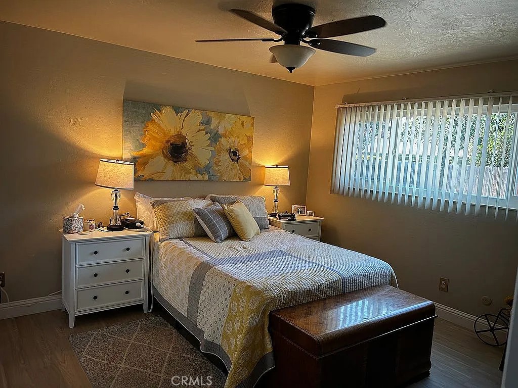 1046 W Princeton Ave, Visalia, CA 93277