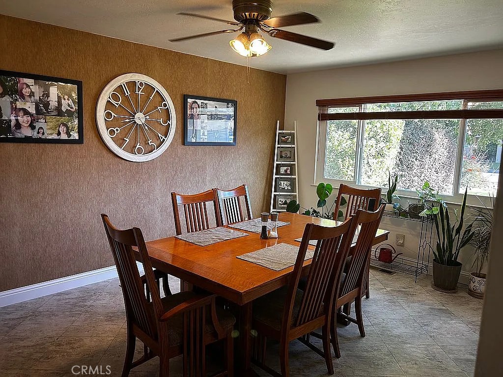 1046 W Princeton Ave, Visalia, CA 93277