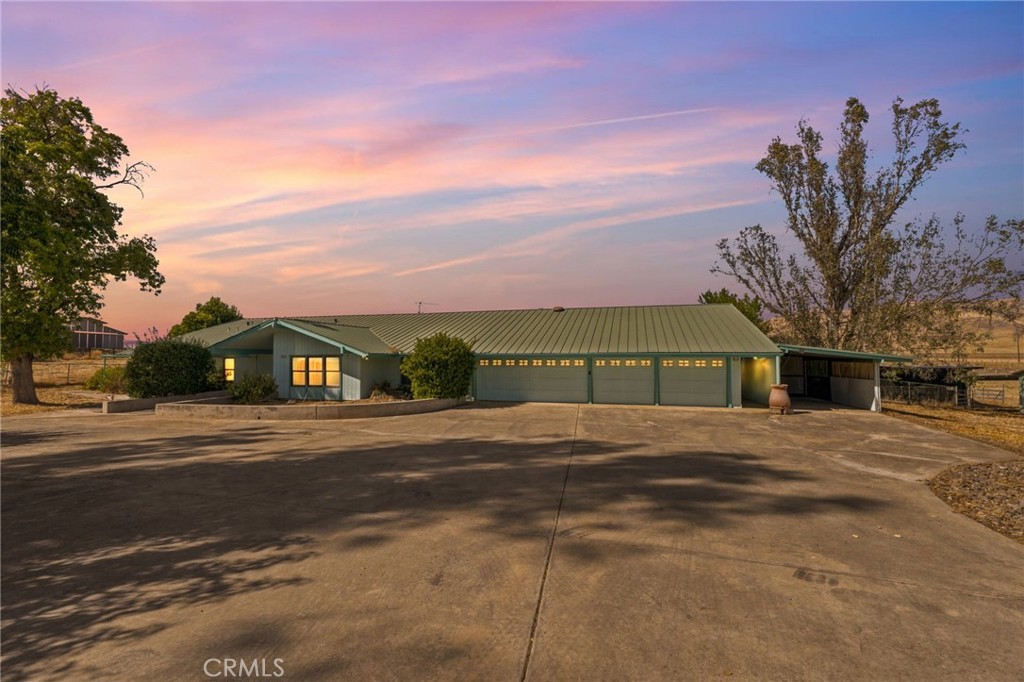 6388 E Appaloosa, Clovis, CA 93619