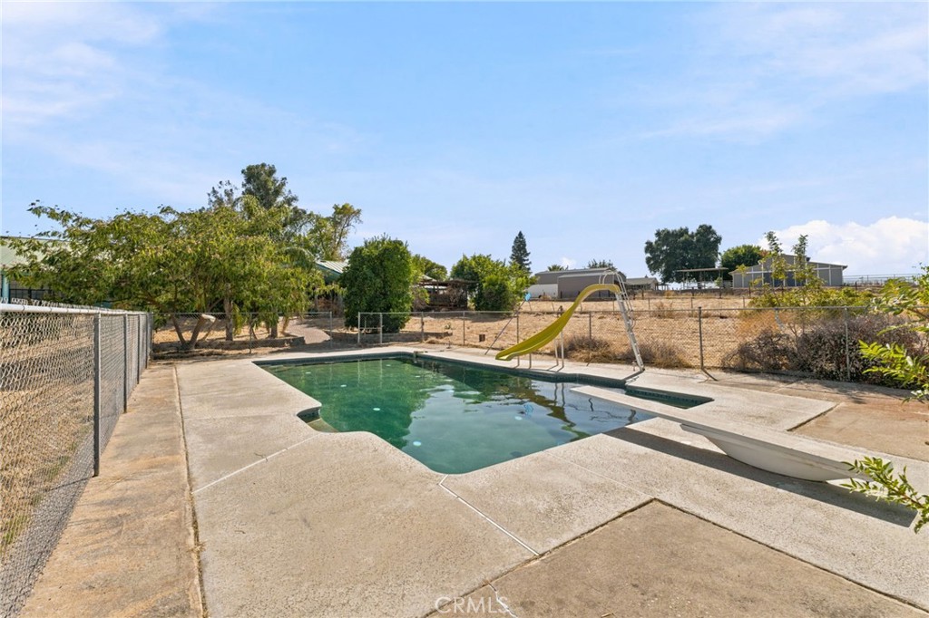 6388 E Appaloosa, Clovis, CA 93619