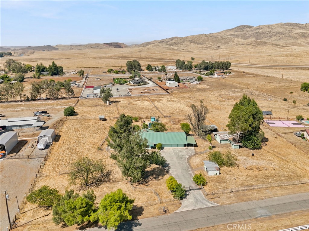 6388 E Appaloosa, Clovis, CA 93619