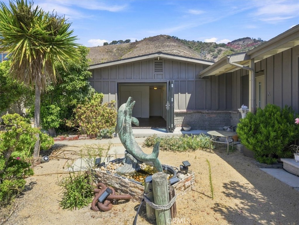 2520 Coburn Lane, Pismo Beach, CA 93449