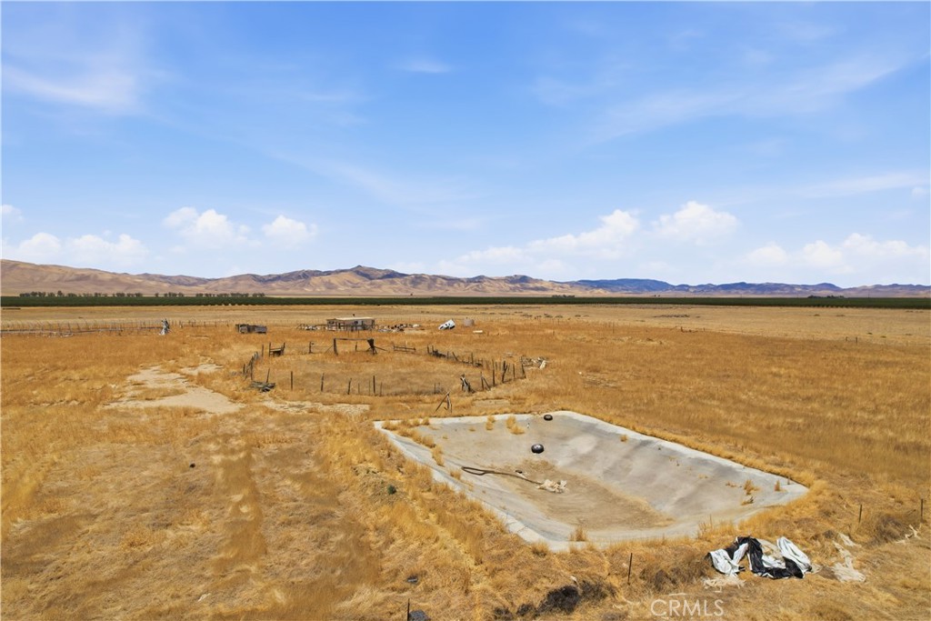 13385 Hawthorne, Lost Hills, CA 93249