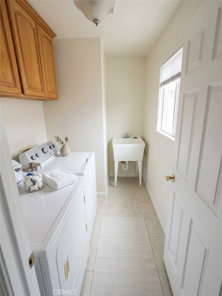 549 S Del Norte, Kerman, CA 93630