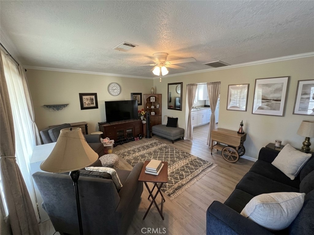 549 S Del Norte, Kerman, CA 93630
