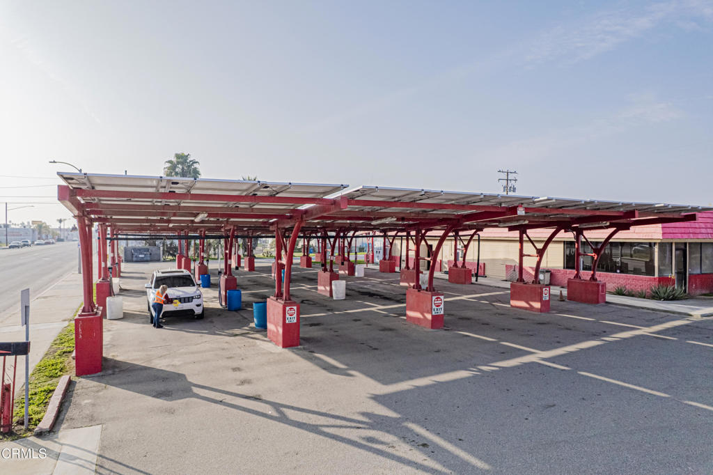 1407 High St, Delano, CA 93215