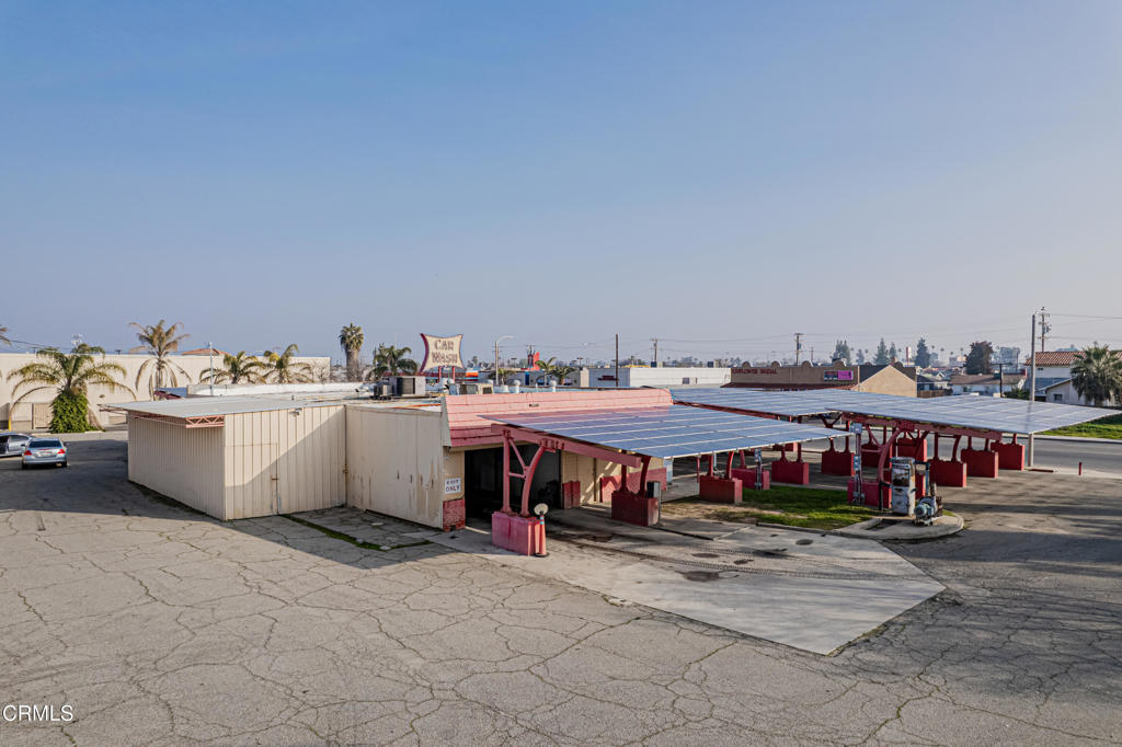 1407 High St, Delano, CA 93215