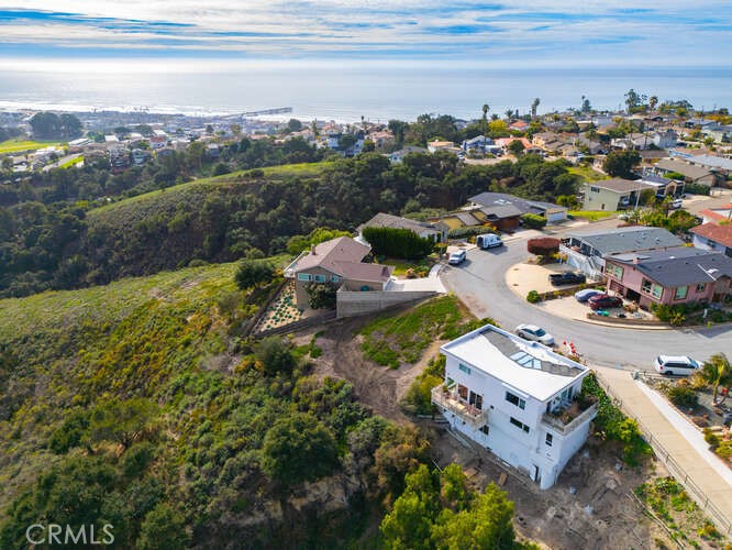 780 Tulare St, Pismo Beach, CA 93449