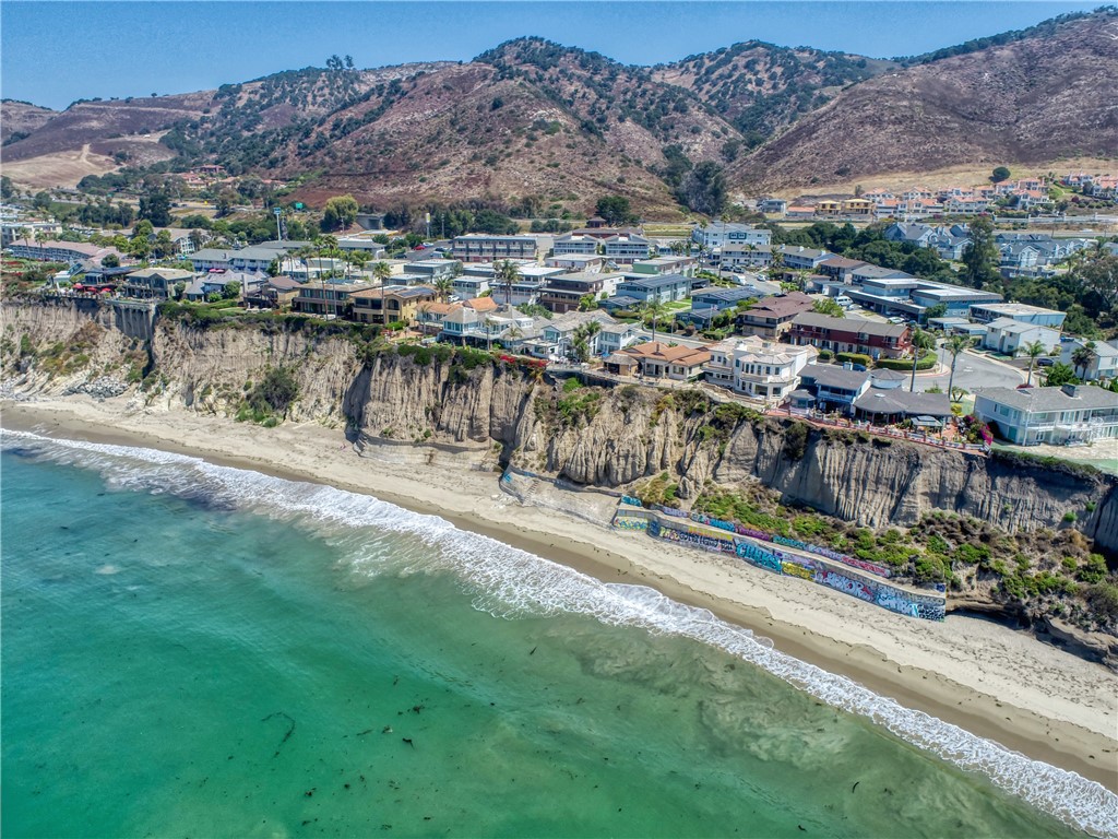 2569 Spyglass Dr, Pismo Beach, CA 93449