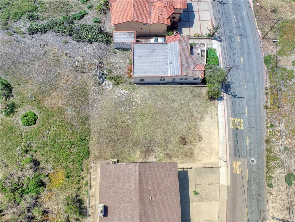 600 Wadsworth Ave, Pismo Beach, CA 93449