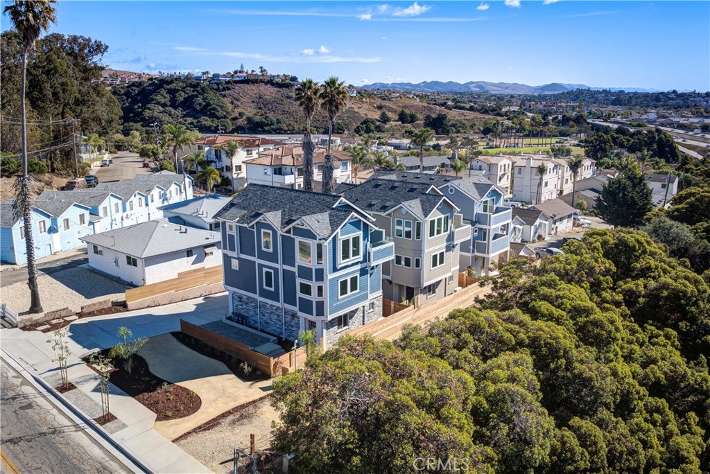 480 Hinds Ave, Pismo Beach, CA 93449