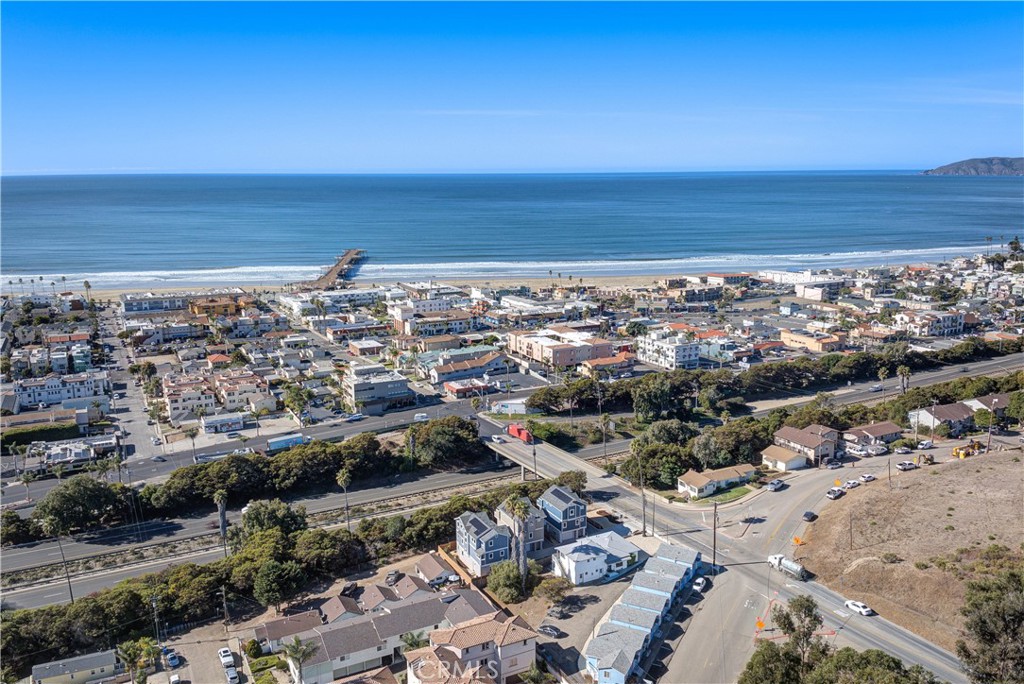 480 Hinds Ave, Pismo Beach, CA 93449