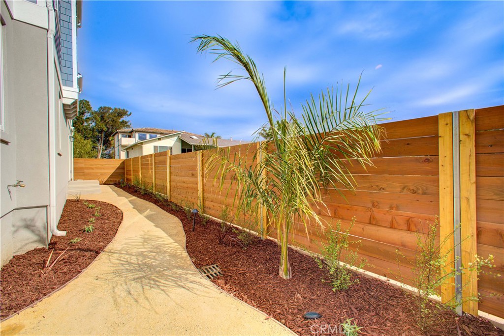 480 Hinds Ave, Pismo Beach, CA 93449