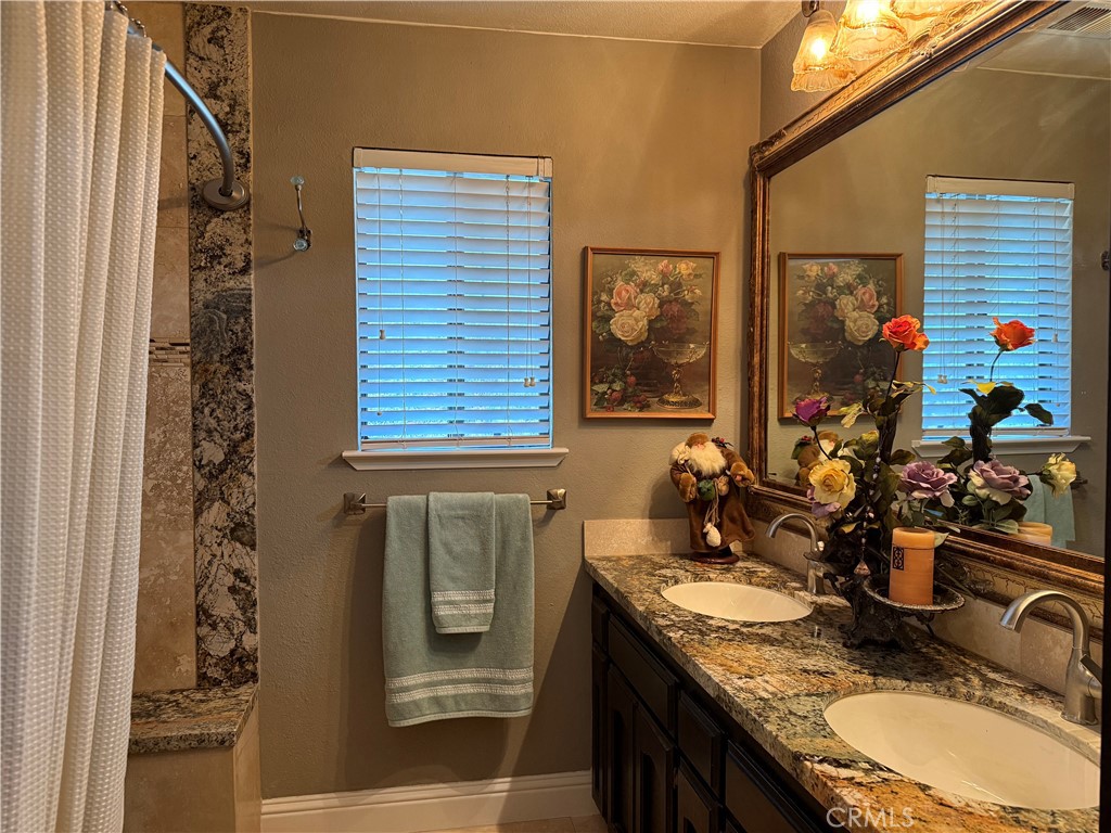 40820 Oak Ridge Dr, Three Rivers, CA 93271