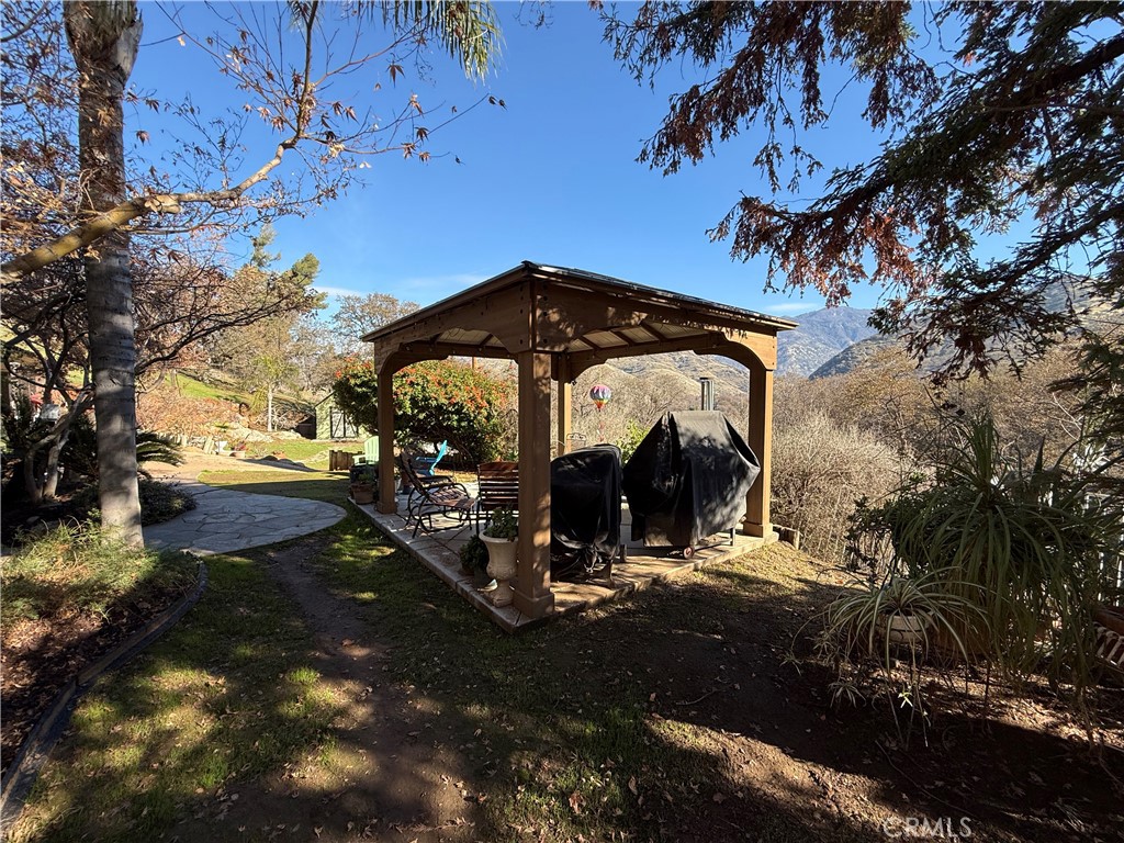 40820 Oak Ridge Dr, Three Rivers, CA 93271