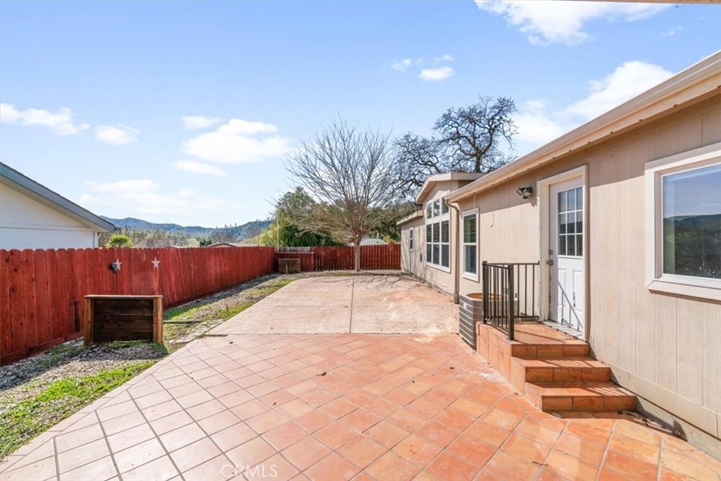 4173 Quarterhorse Way, Paso Robles, CA 93446