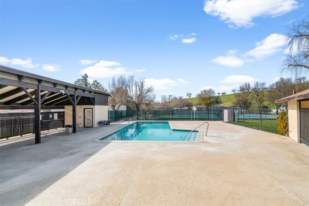 4173 Quarterhorse Way, Paso Robles, CA 93446