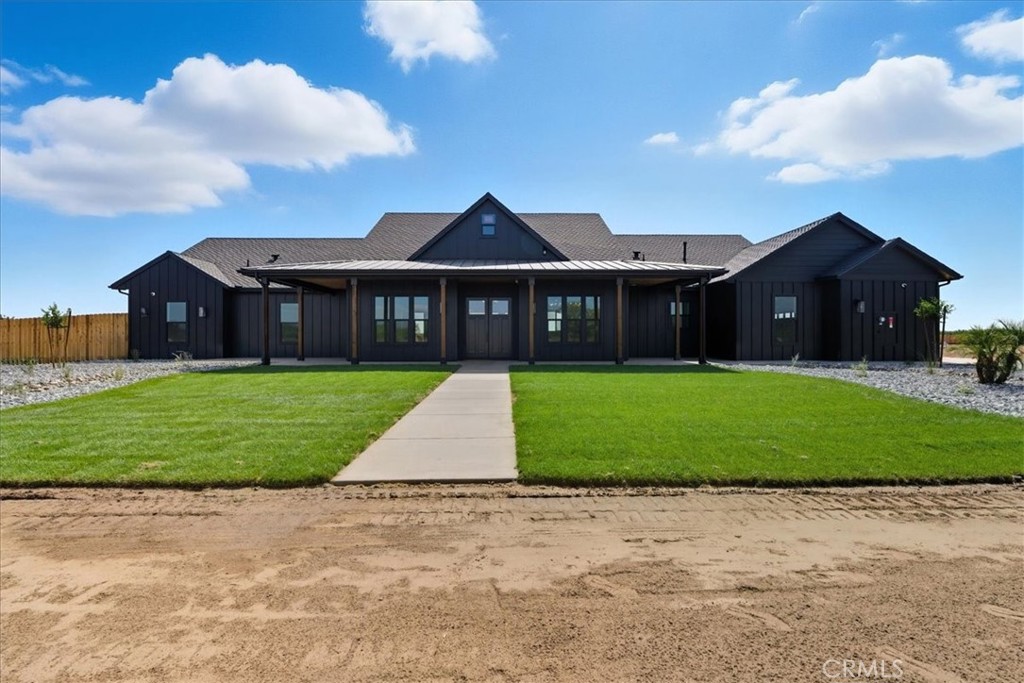 605 S Anderson A Rd, Exeter, CA 93221