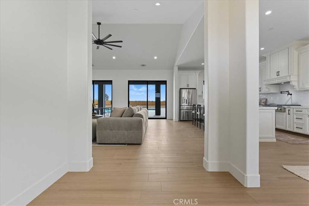 605 S Anderson A Rd, Exeter, CA 93221