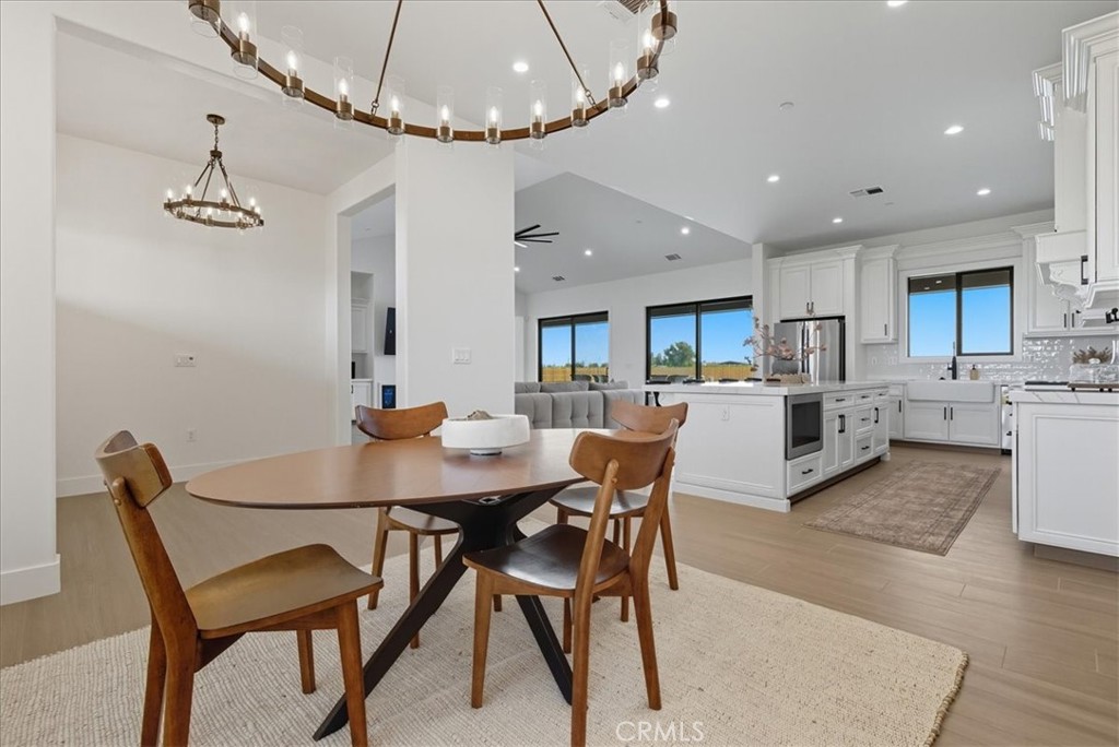 605 S Anderson A Rd, Exeter, CA 93221