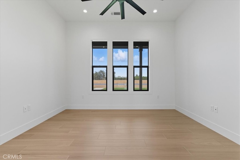 605 S Anderson A Rd, Exeter, CA 93221