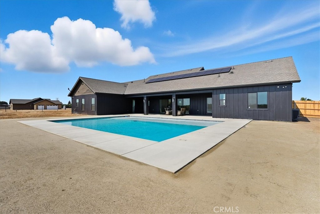 605 S Anderson A Rd, Exeter, CA 93221