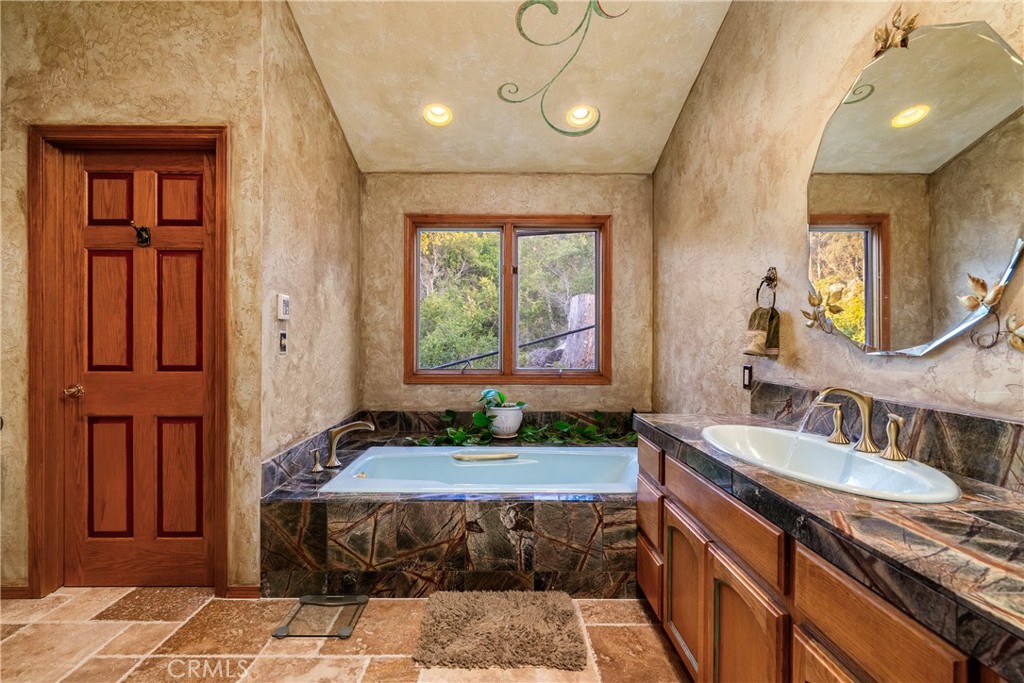 2743 Rodman Dr, Los Osos, CA 93402