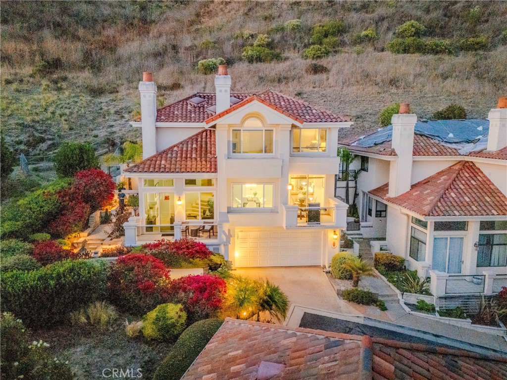 106 Calle Corea, Pismo Beach, CA 93449