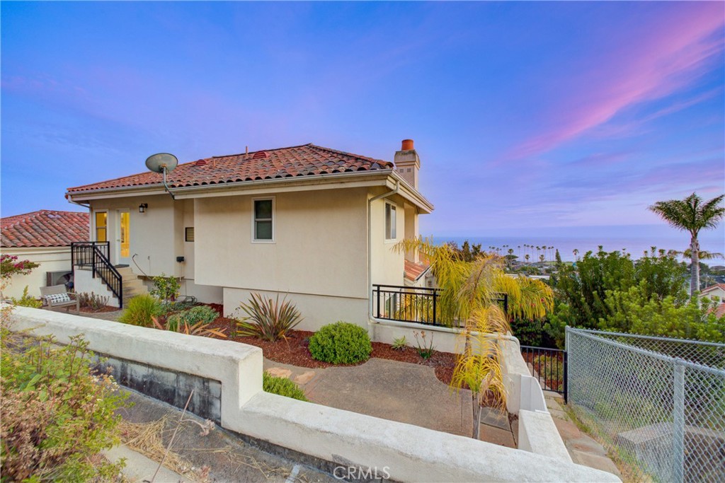 106 Calle Corea, Pismo Beach, CA 93449