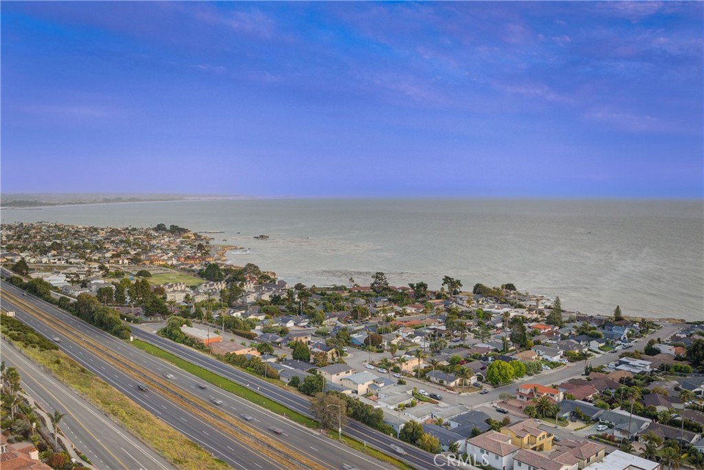 106 Calle Corea, Pismo Beach, CA 93449