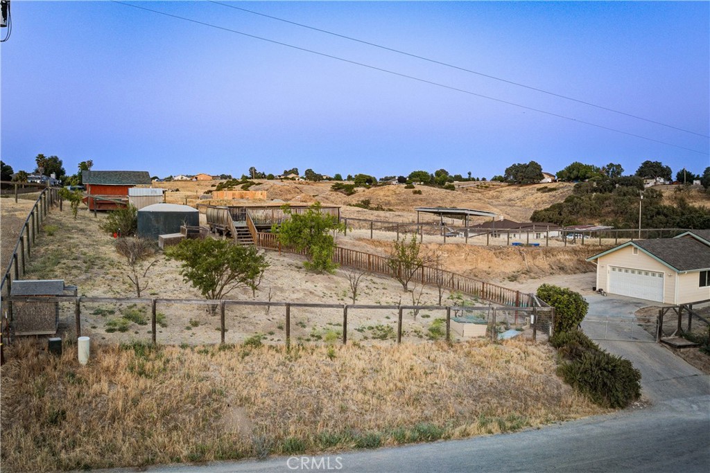 1690 Buck Way, Paso Robles, CA 93446