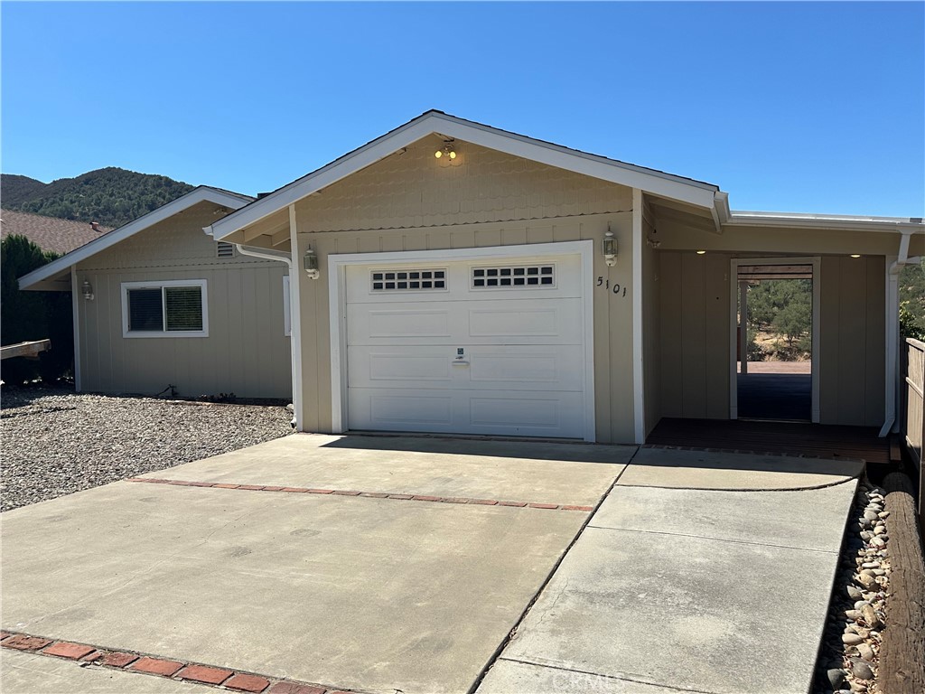 5101 Bluebird Ln, Paso Robles, CA 93446