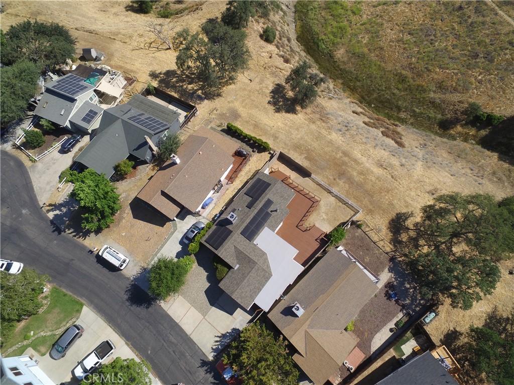 5101 Bluebird Ln, Paso Robles, CA 93446