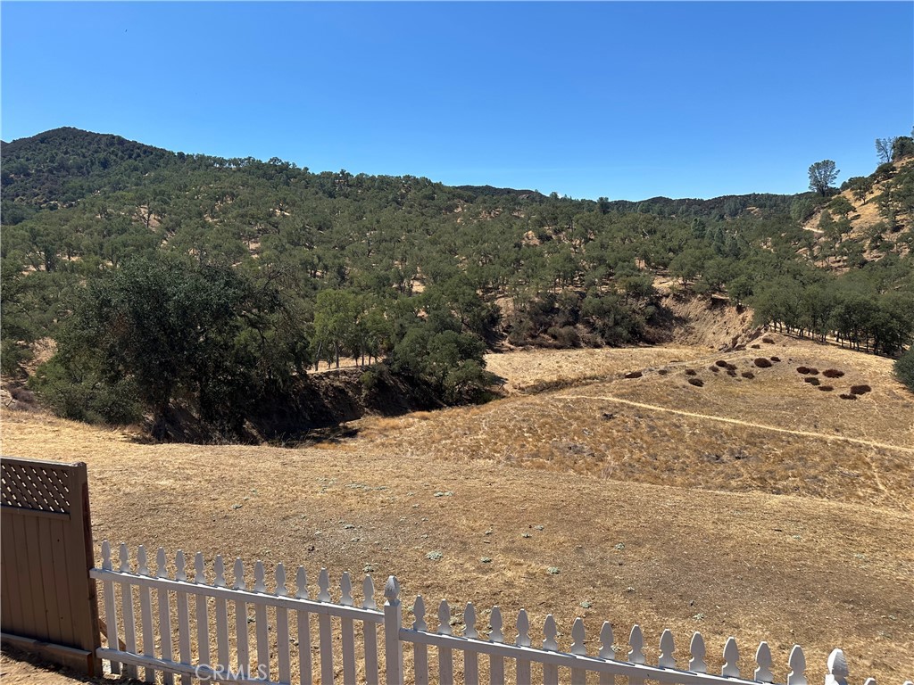 5101 Bluebird Ln, Paso Robles, CA 93446