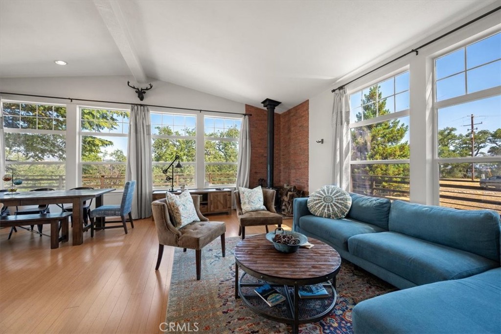 5990 Sunny Glen, Paso Robles, CA 93446