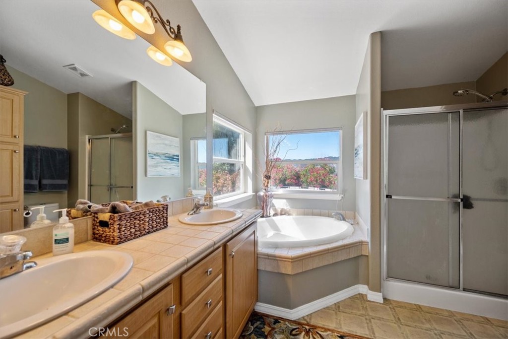 5990 Sunny Glen, Paso Robles, CA 93446