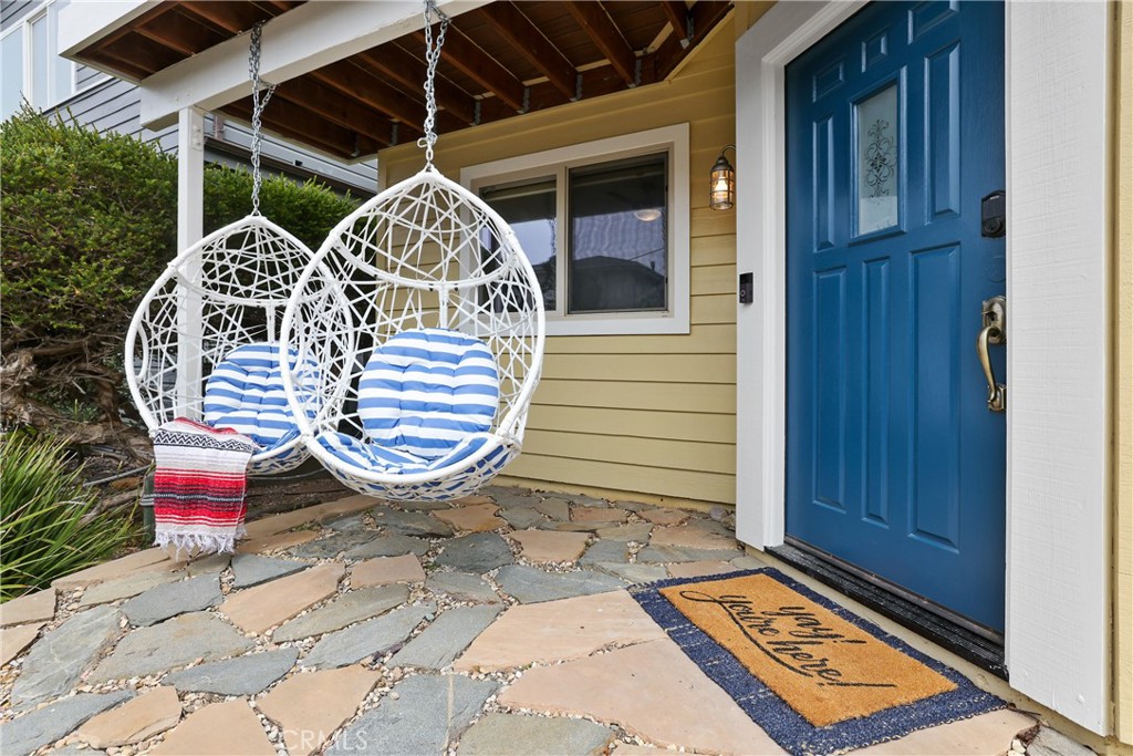 295 Plymouth St, Cambria, CA 93428