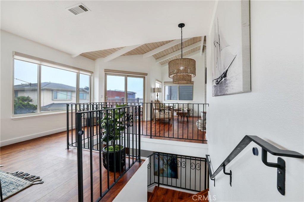 295 Plymouth St, Cambria, CA 93428