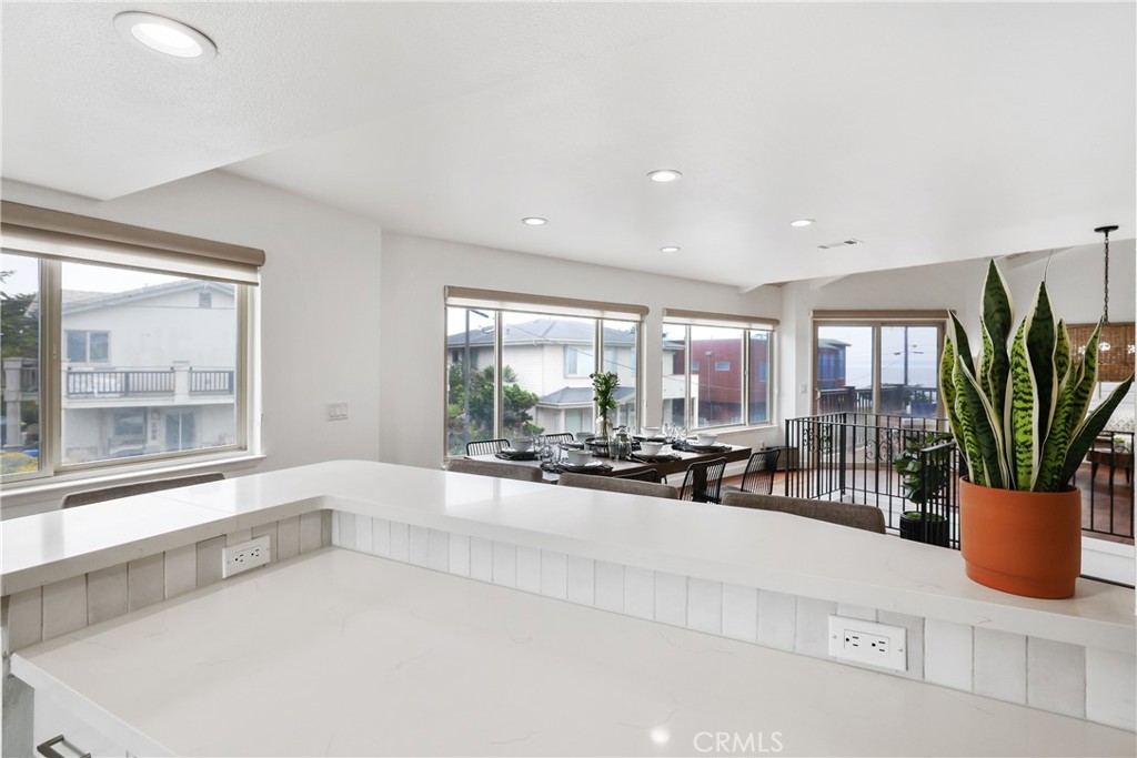 295 Plymouth St, Cambria, CA 93428