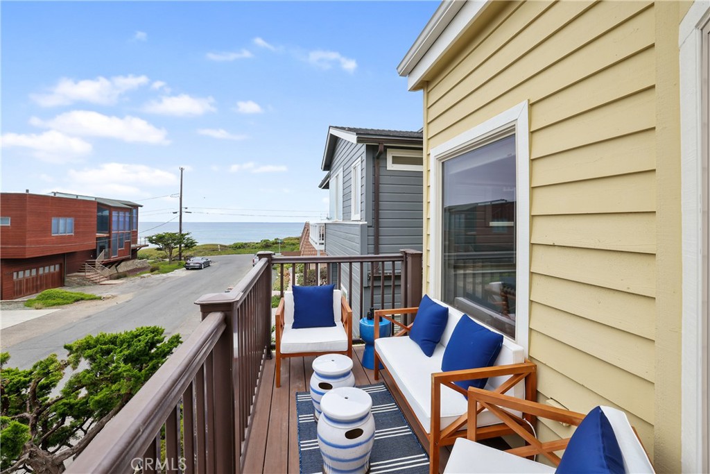 295 Plymouth St, Cambria, CA 93428