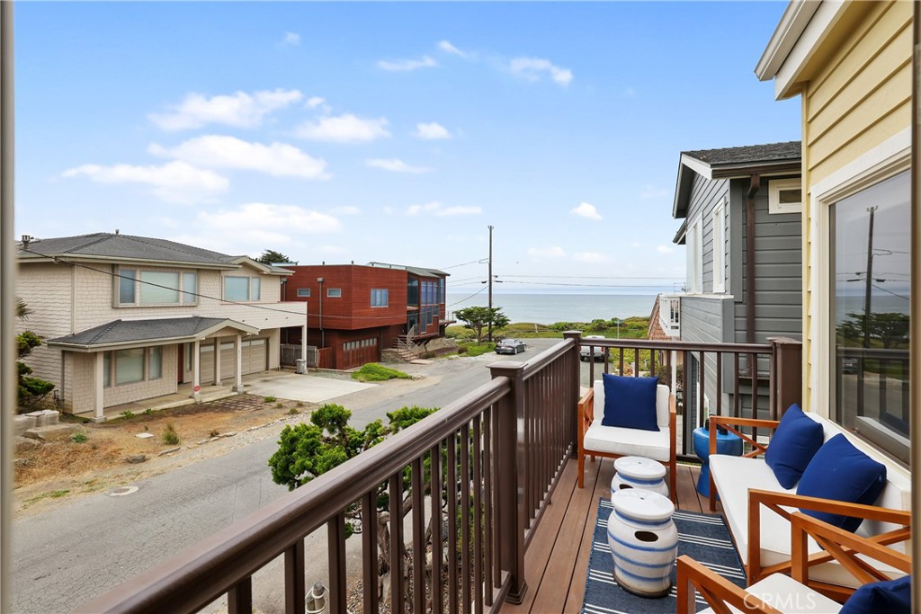 295 Plymouth St, Cambria, CA 93428