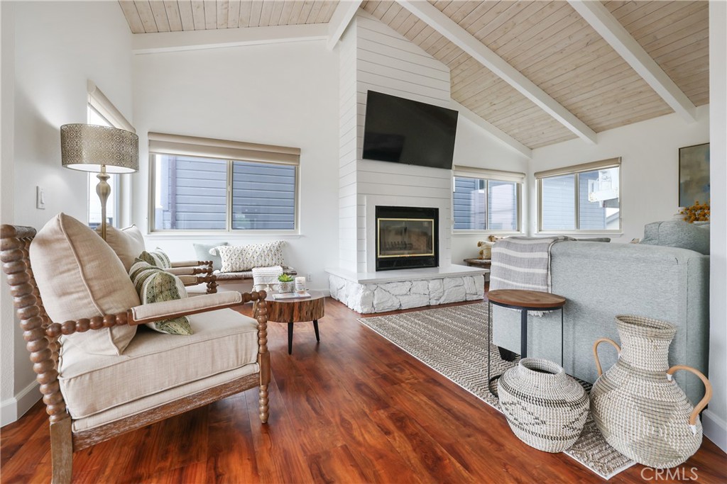 295 Plymouth St, Cambria, CA 93428