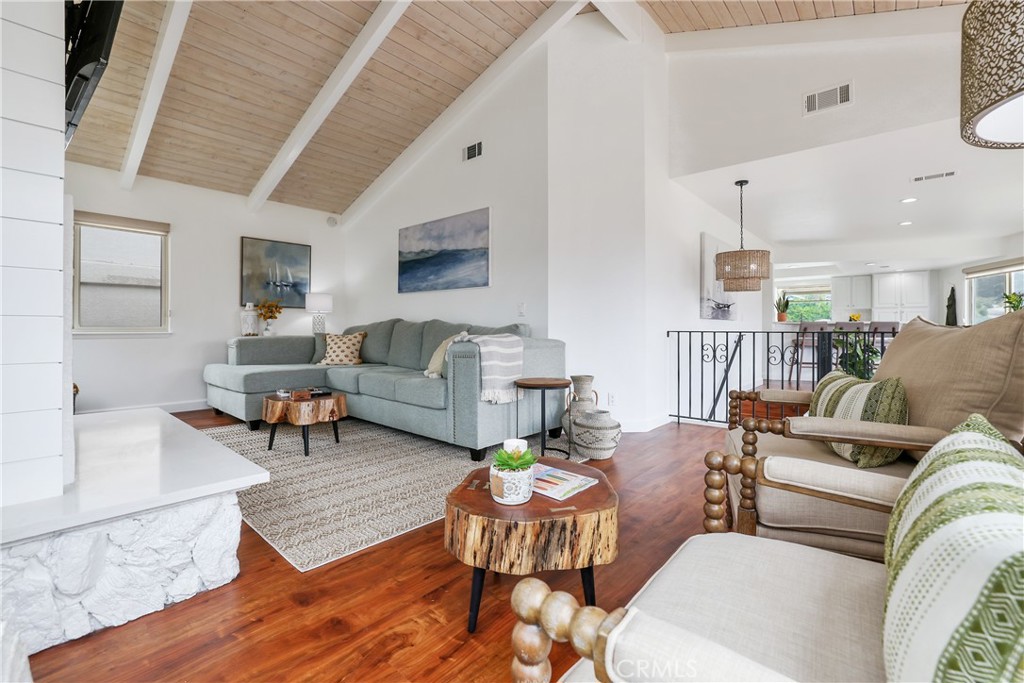 295 Plymouth St, Cambria, CA 93428