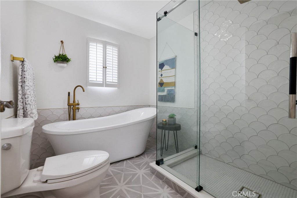 295 Plymouth St, Cambria, CA 93428