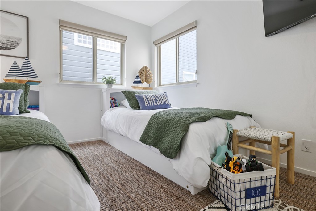 295 Plymouth St, Cambria, CA 93428