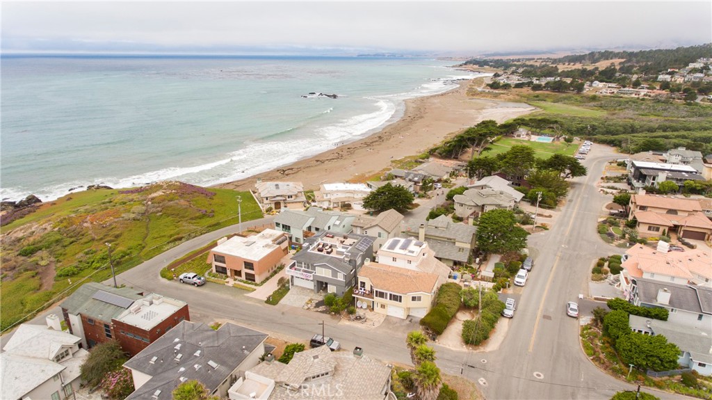295 Plymouth St, Cambria, CA 93428