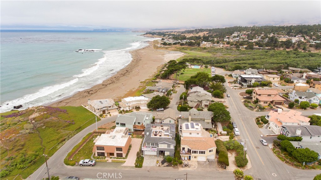 295 Plymouth St, Cambria, CA 93428