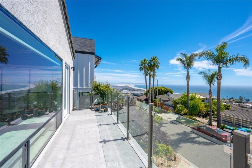 1174 Longview Ave, Pismo Beach, CA 93449